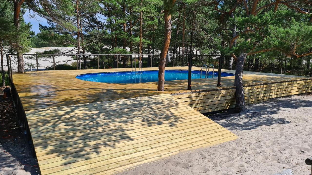 Sub Hel. Budzetowe Pokoje W Domu Z Basenem. Wokol Domu Tylko Natura. Balkon Zbyteczny. Luaran gambar